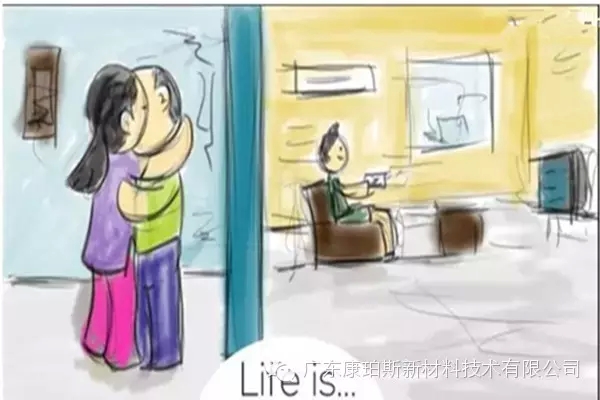 人生就是。。。 就算孩子在家，還是忍不住與40歲的另一半偷偷親一口